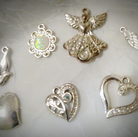 Bundle of charms - Picture 2 of 3
